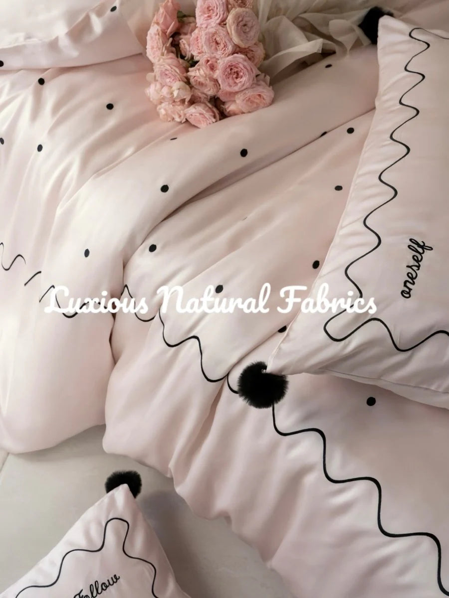 Chic Retro Polka Dot Silky Tencel Lyocell Queen Duvet Cover Set