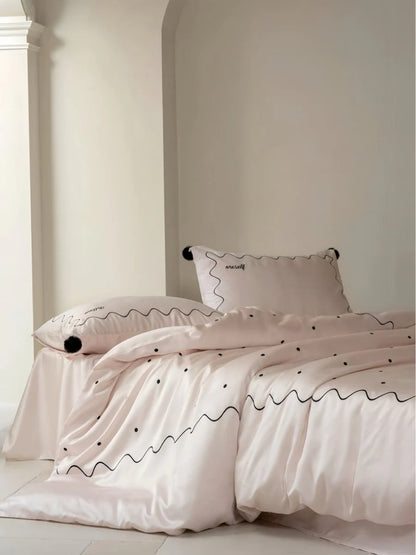 Chic Retro Polka Dot Silky Tencel Lyocell Queen Duvet Cover Set