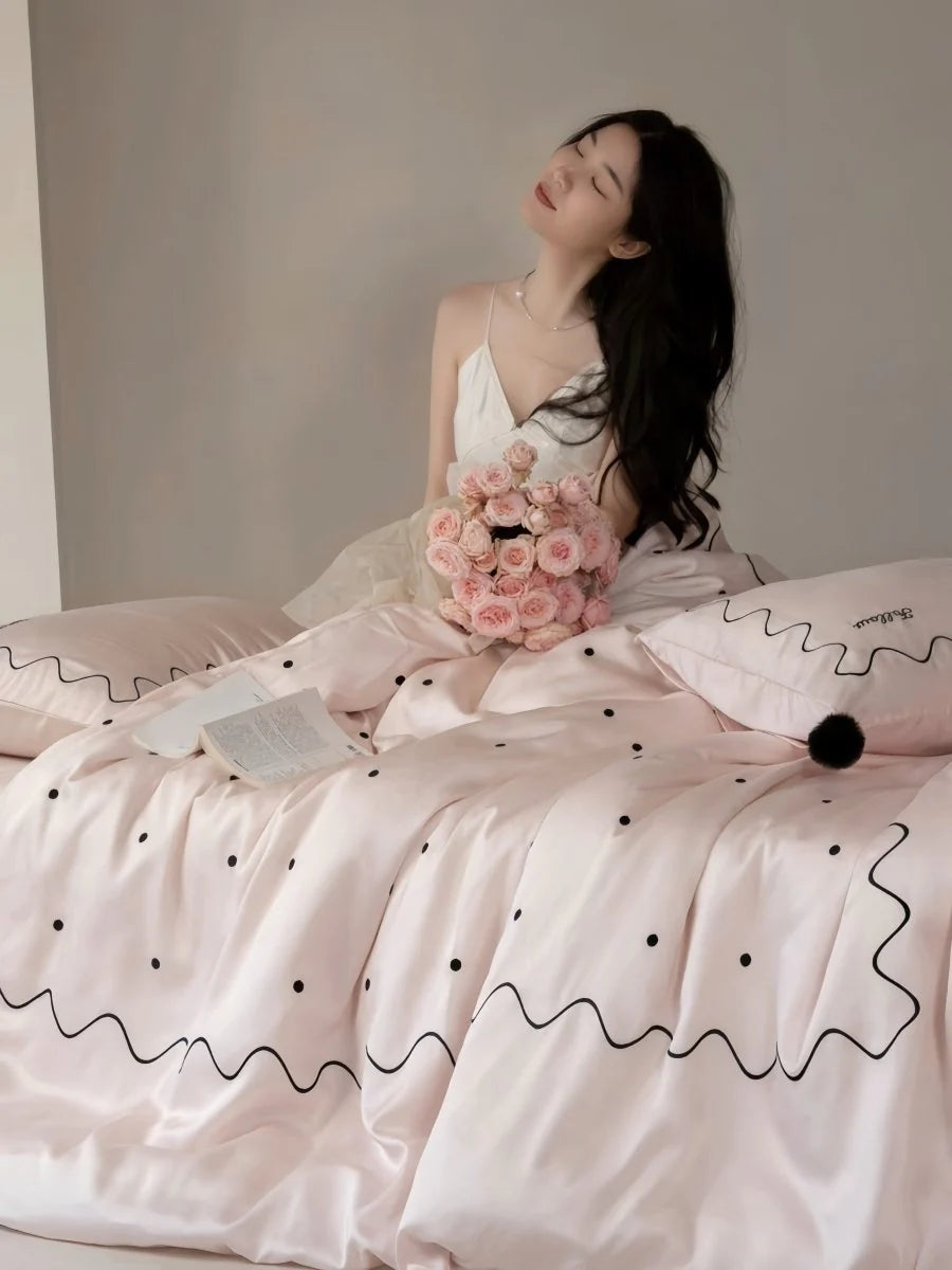 Chic Retro Polka Dot Silky Tencel Lyocell Queen Duvet Cover Set
