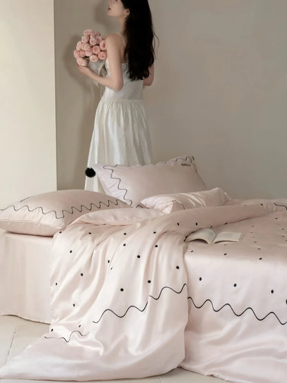 Chic Retro Polka Dot Silky Tencel Lyocell Queen Duvet Cover Set